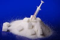 Избыточное употребление сахара может привести к проблемам в работе сердечно-сосудистой системы